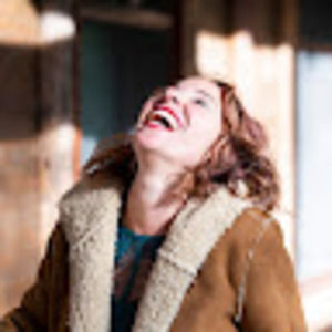 Meet your Posher, Elysa